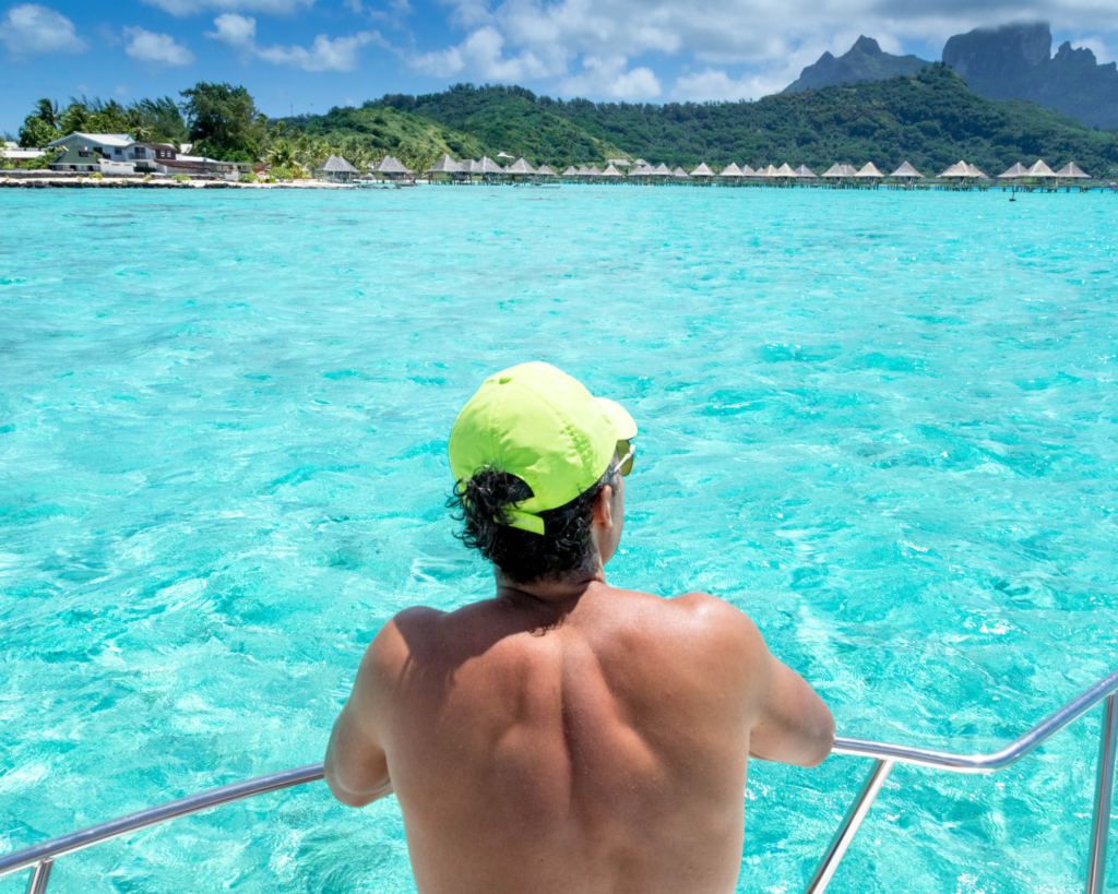 Toi aussi, tu es Tahitien si… 20 habitudes drôles typiquement Tahitiennes, journée détente dans le lagon, en prigoe bringue