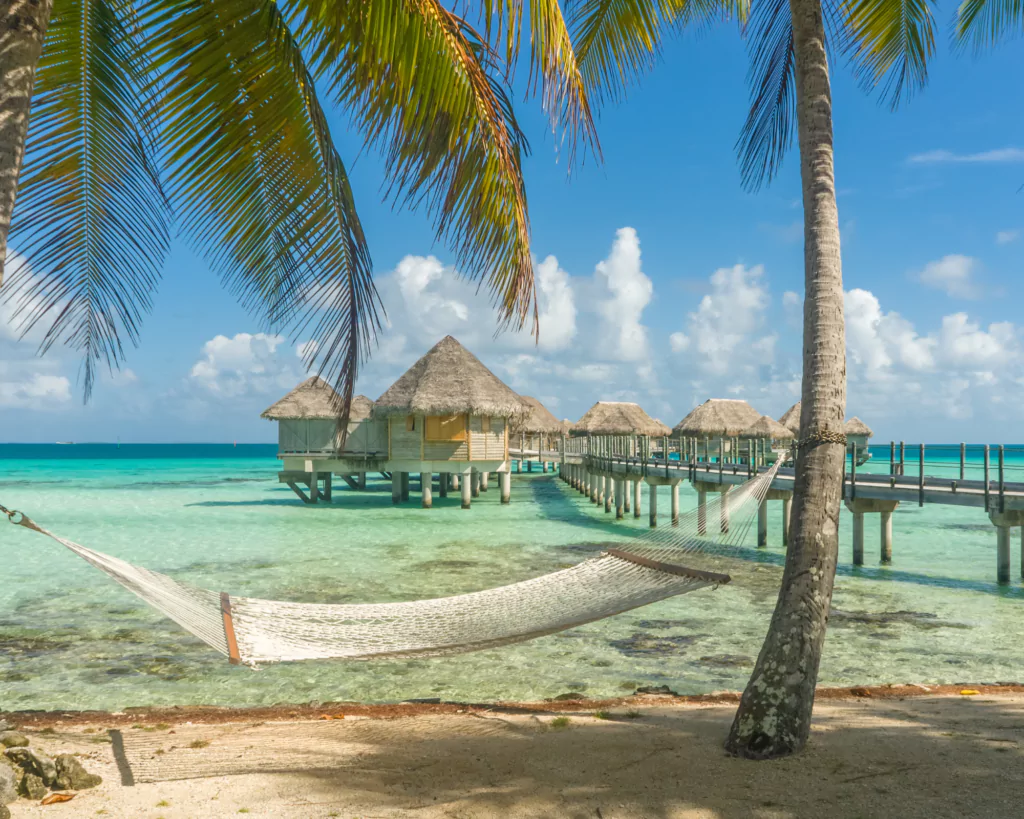 Toi aussi, tu es Tahitien si… 20 habitudes drôles typiquement Tahitiennes, sieste dans un hamac sous les cocotiers